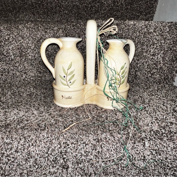 Vintage Herbal Vinger And Oil Cruet Set Herbal Gardens Kate Mawdsley - Picture 1 of 4